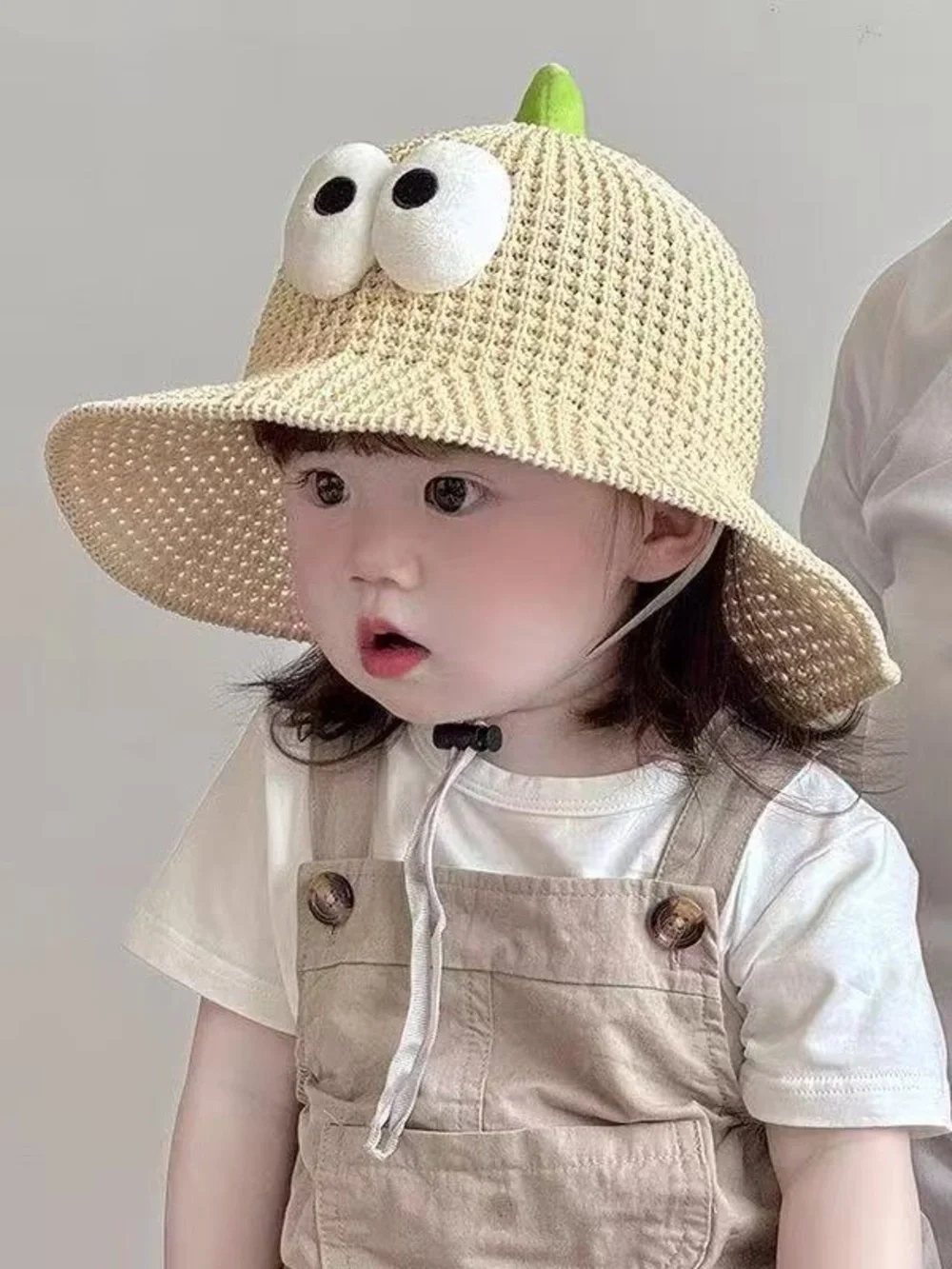 Cute Baby Crochet Sun Hat with Playful Eyes - Cream & Green